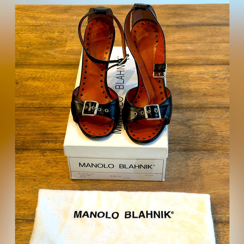 MANOLO BLAHNIK Black Leather Stilettos/Sandals, 4 in. heels, orange base, lk new